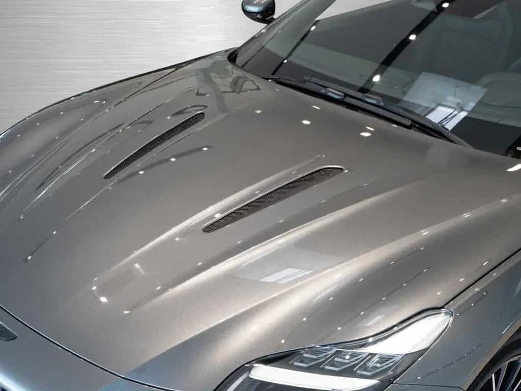 Aston Martin DB12 V8 Coupe 08/2025-photo-23