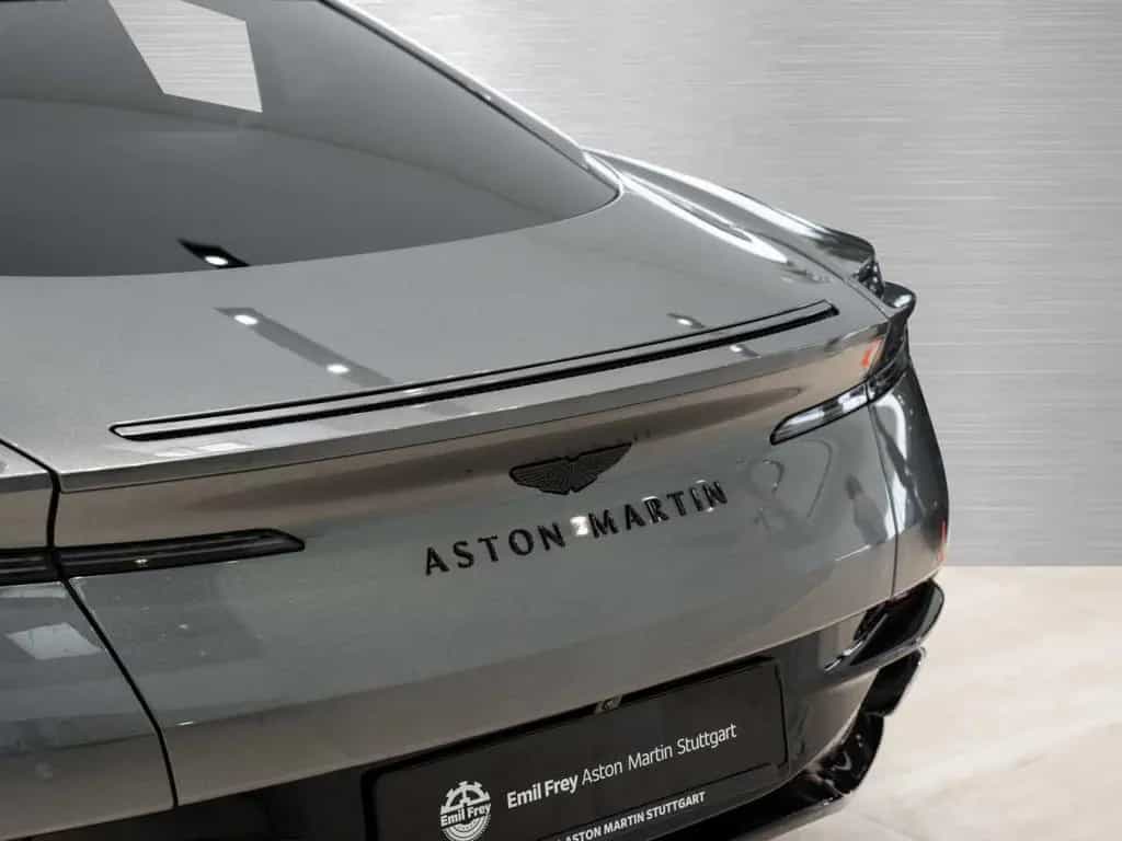 Aston Martin DB12 V8 Coupe 08/2025-photo-7