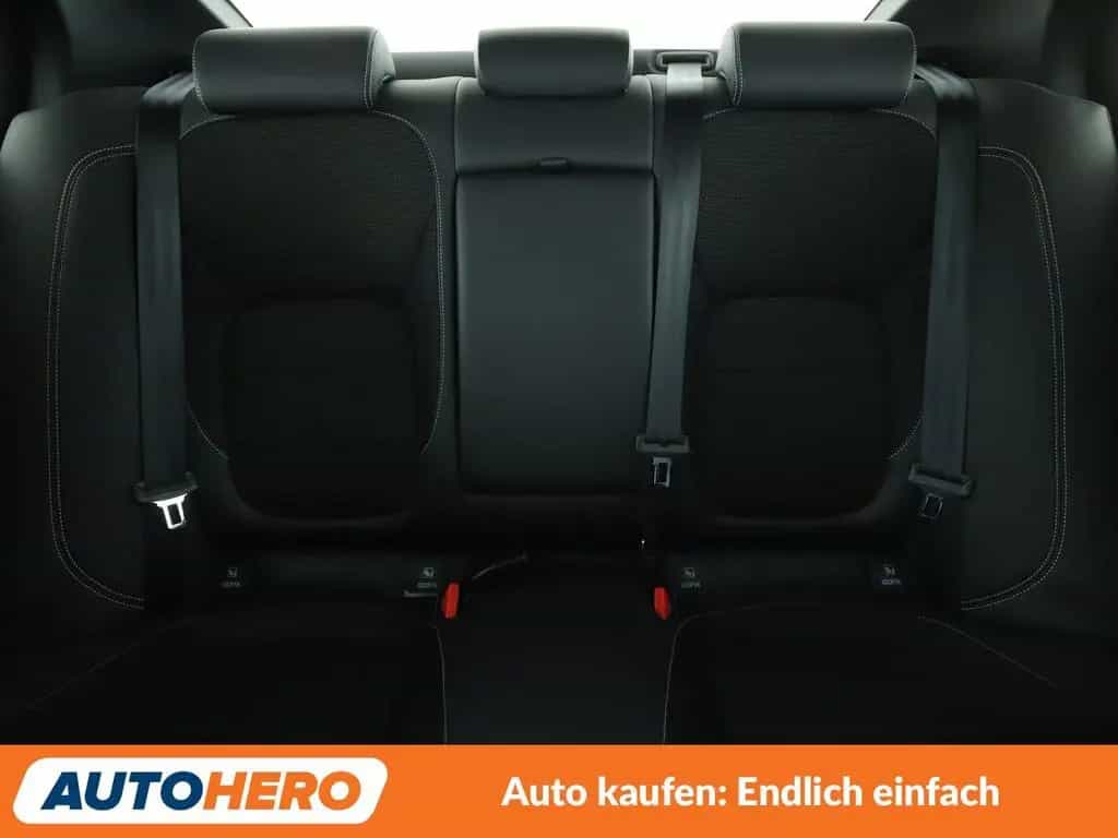 Jaguar XE 20d R-Sport Aut*NAVI*XENON*TEMPO*CAM*PDC*SHZ* 09/2015-photo-15