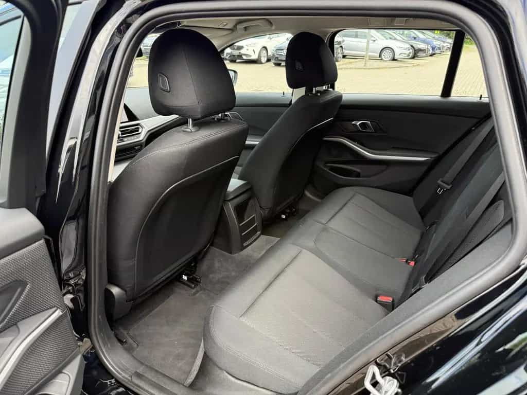 BMW 320 d Touring,Virtual,Navi-Pro,Winter, 07/2021-photo-17