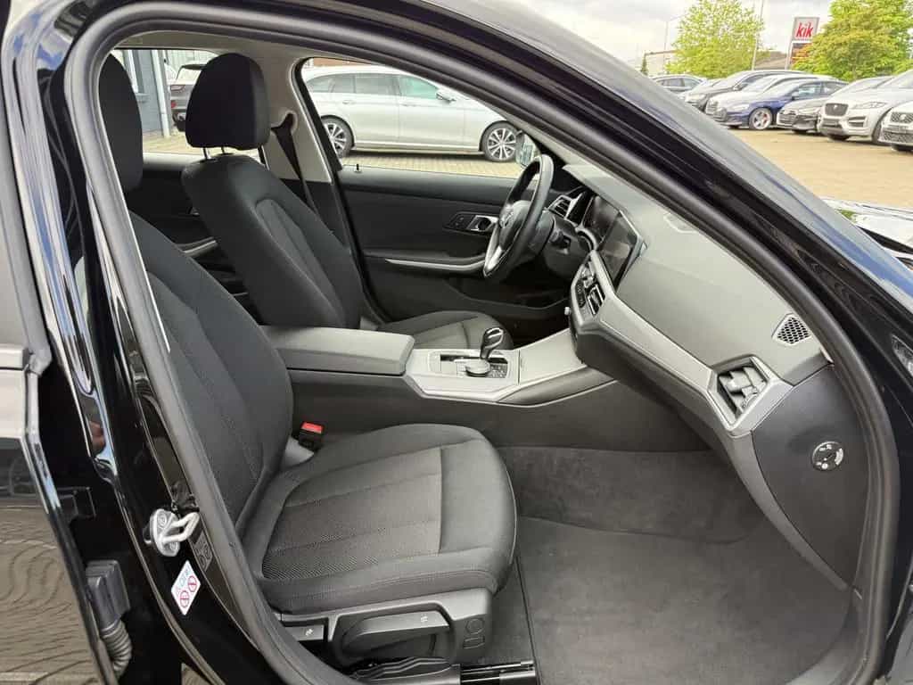 BMW 320 d Touring,Virtual,Navi-Pro,Winter, 07/2021-photo-23