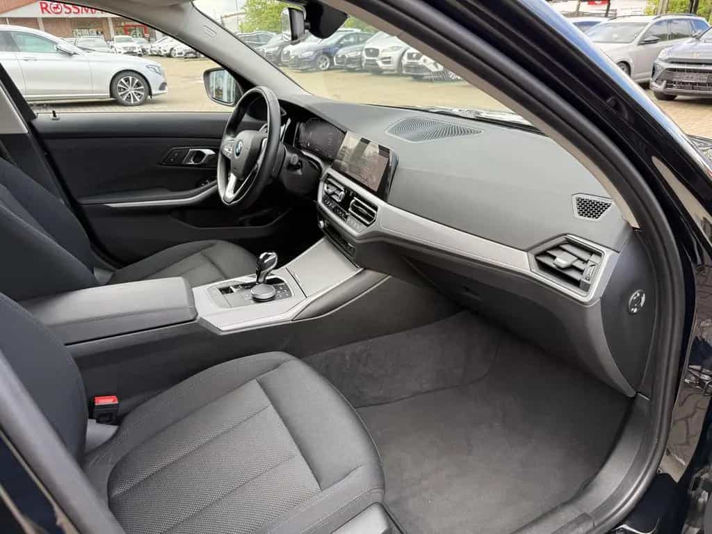 BMW 320 d Touring,Virtual,Navi-Pro,Winter, 07/2021-photo-25