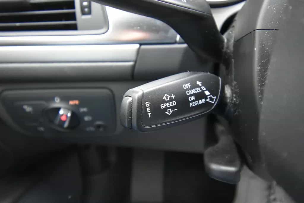 Audi A6 Avant 2.0 TDI ultra SHZ AHK Klima Tempo Leder 09/2014-photo-37