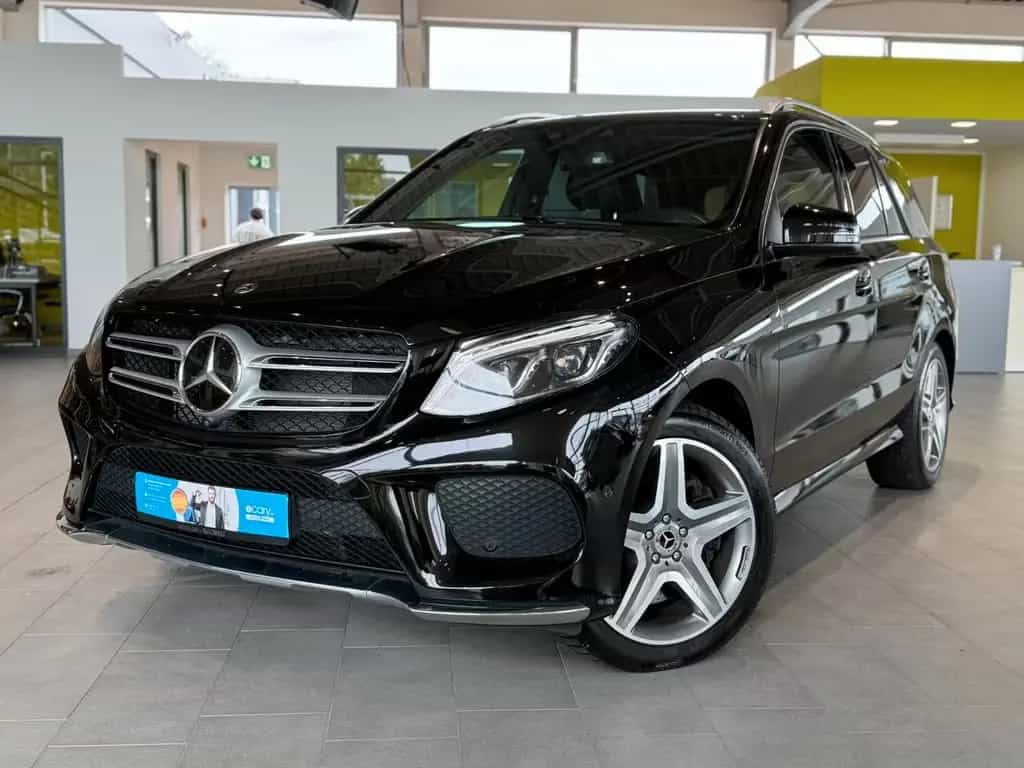 Mercedes-Benz GLE 500 4Matic*AMG-Line*360°*Pano*AHK*SHZ* 10/2018-photo-0
