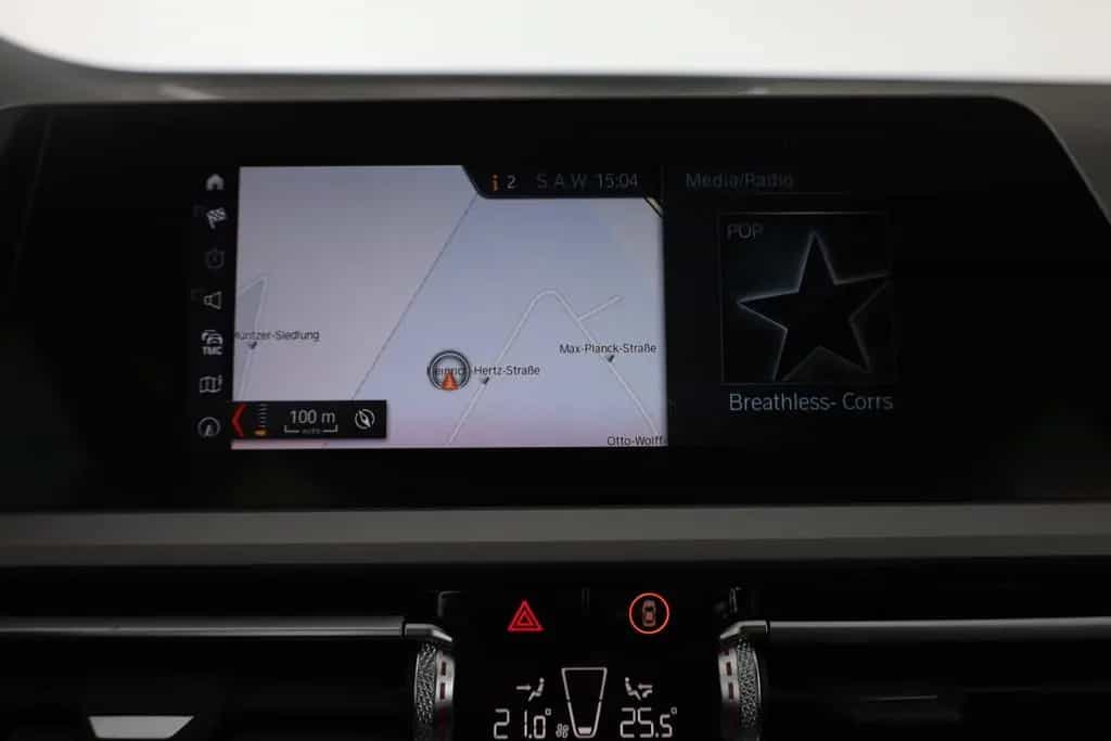 BMW 318 d Touring Advantage LED Navi Sitzheizung PDC 01/2020-photo-10