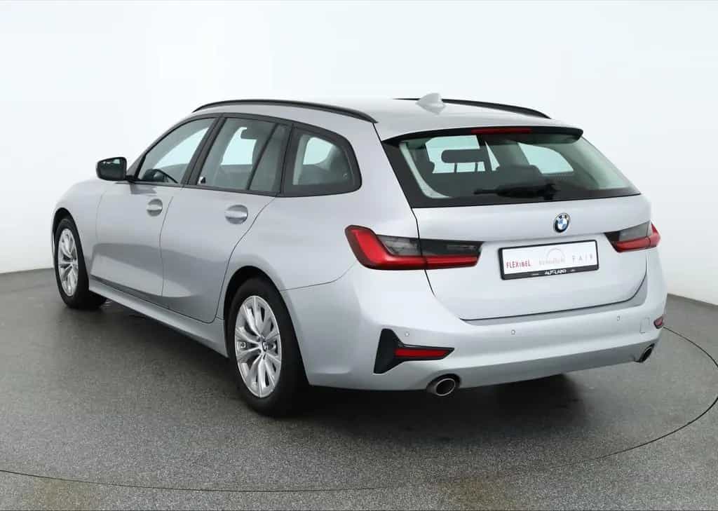 BMW 318 d Touring Advantage LED Navi Sitzheizung PDC 01/2020-photo-2