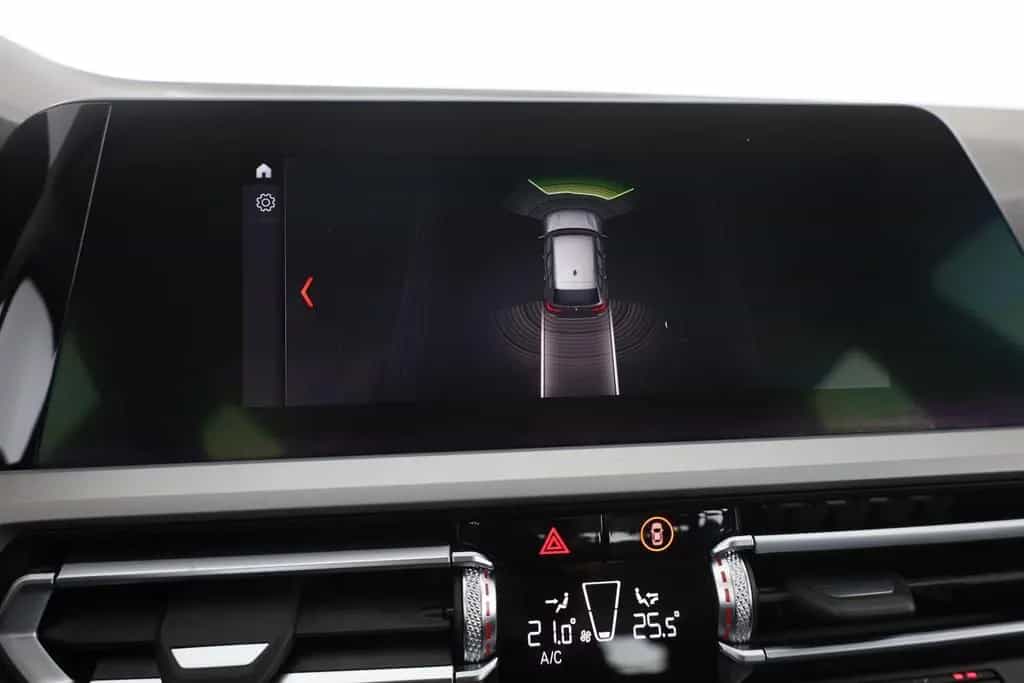 BMW 318 d Touring Advantage LED Navi Sitzheizung PDC 01/2020-photo-26