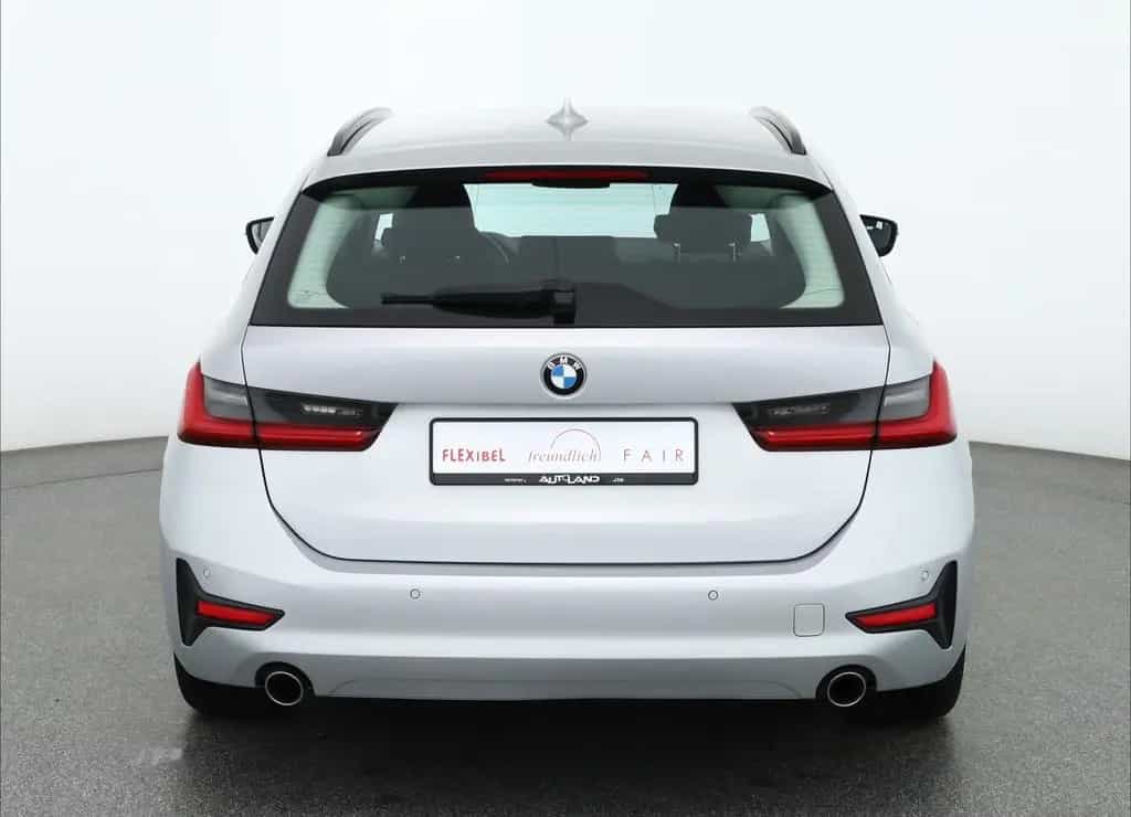 BMW 318 d Touring Advantage LED Navi Sitzheizung PDC 01/2020-photo-3