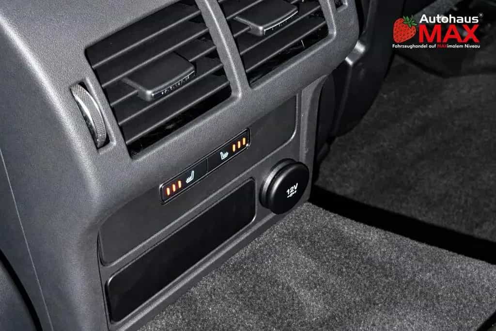 Jaguar XF Sportbrake S~SZH~SpurH~TotW~LHZ~Tempo 07/2018-photo-22