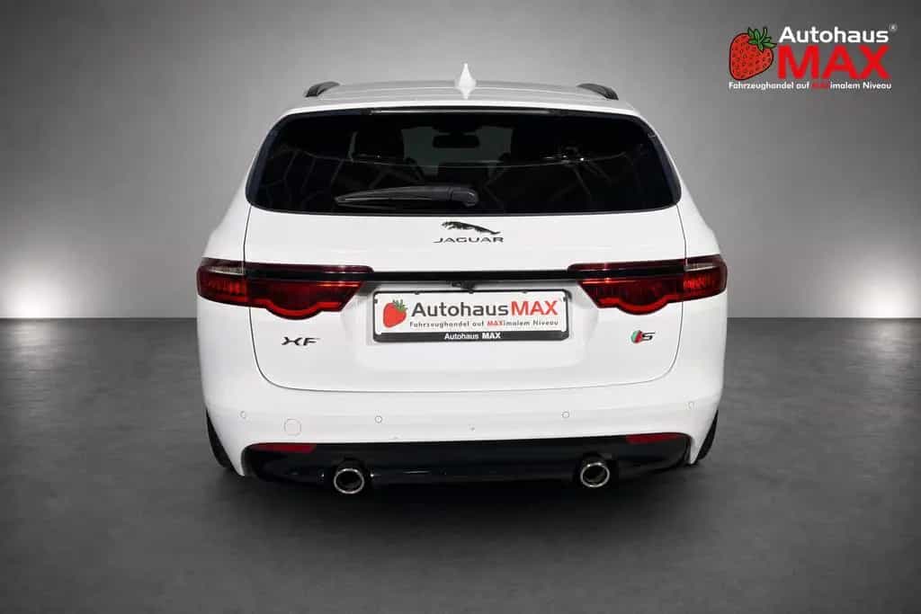 Jaguar XF Sportbrake S~SZH~SpurH~TotW~LHZ~Tempo 07/2018-photo-3