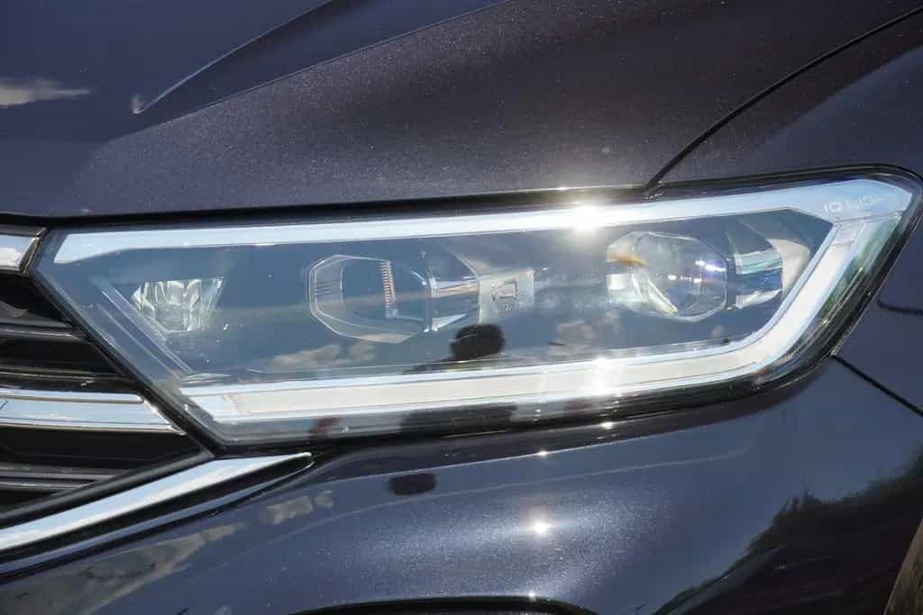Volkswagen T-Roc 1.0 R-Line LED Navi ACC Sitzheizung Kamera 01/2023-photo-45
