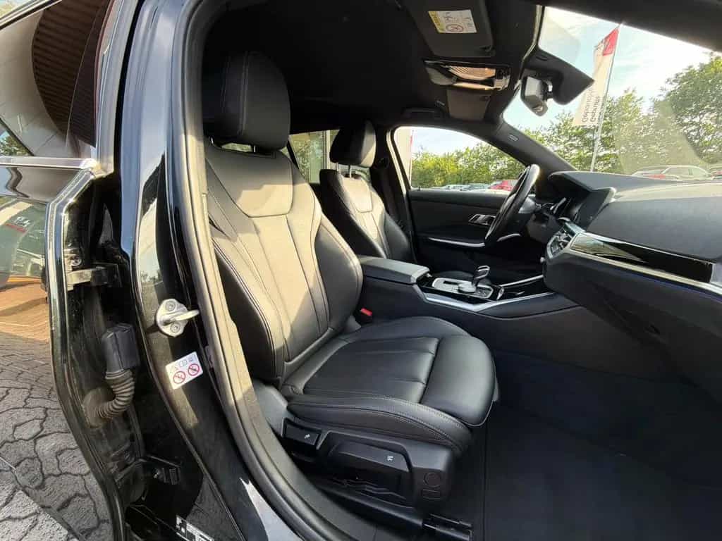 BMW 320 3 Touring 320 d Luxury Line 03/2022-photo-10