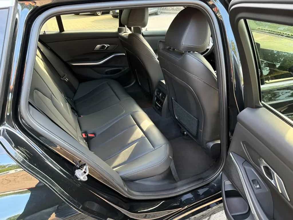 BMW 320 3 Touring 320 d Luxury Line 03/2022-photo-12