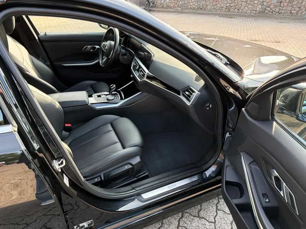 BMW 320 3 Touring 320 d Luxury Line 03/2022-photo-9