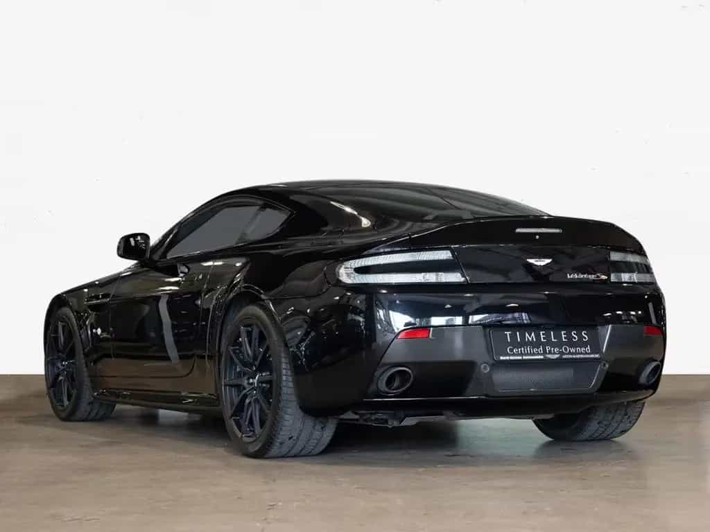 Aston Martin V12 Vantage S Coupe Aston Martin Hamburg 09/2014-photo-1