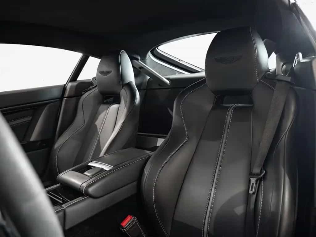 Aston Martin V12 Vantage S Coupe Aston Martin Hamburg 09/2014-photo-11