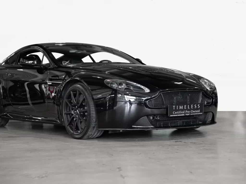 Aston Martin V12 Vantage S Coupe Aston Martin Hamburg 09/2014-photo-14