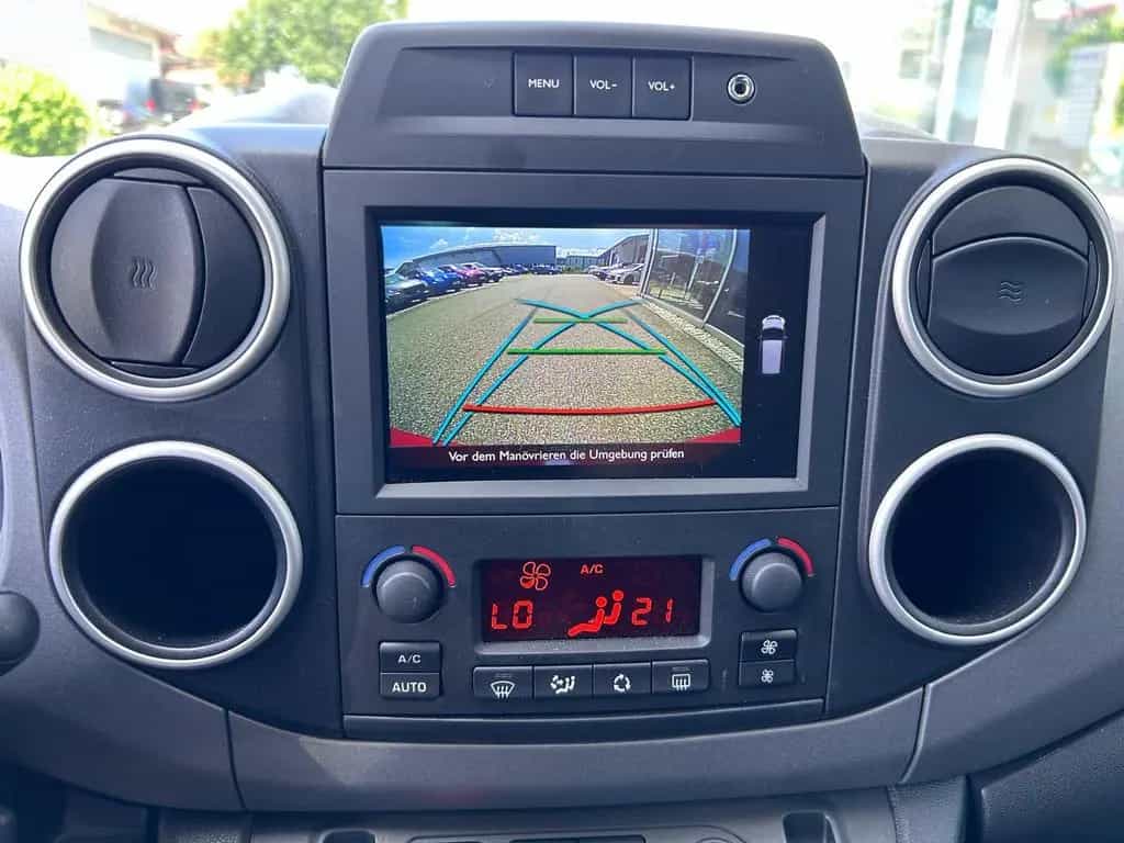 Citroën Berlingo Shine 1.2 PureTech 110 Stop&Start 81... 03/2018-photo-8