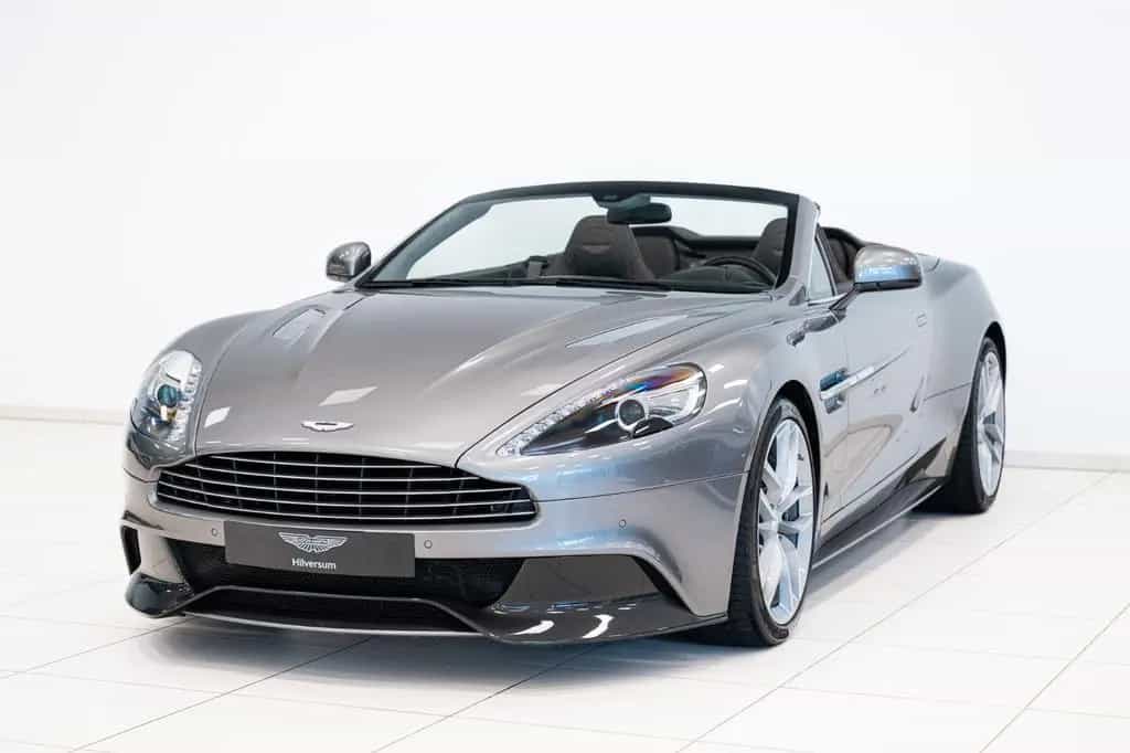 Aston Martin Vanquish Volante | 8-Speed | Tungsten Silver | 06/2017-photo-6