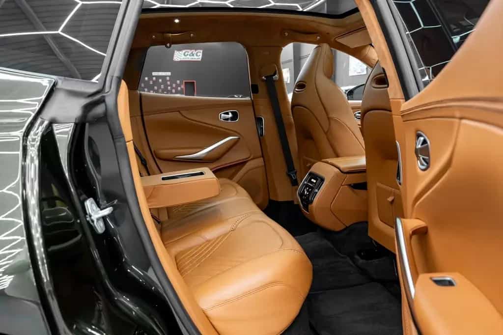 Aston Martin DBX // NETTO EXPORT // ACCIDENT FREE 05/2021-photo-16