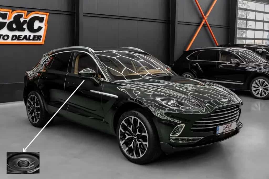 Aston Martin DBX // NETTO EXPORT // ACCIDENT FREE 05/2021-photo-2