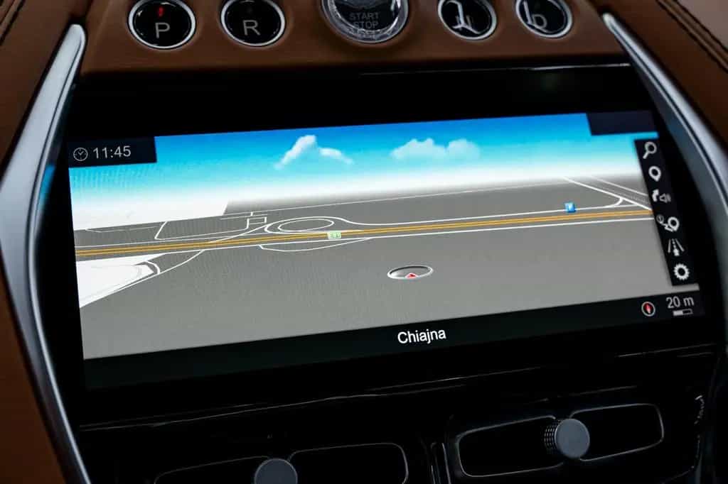 Aston Martin DBX // NETTO EXPORT // ACCIDENT FREE 05/2021-photo-35