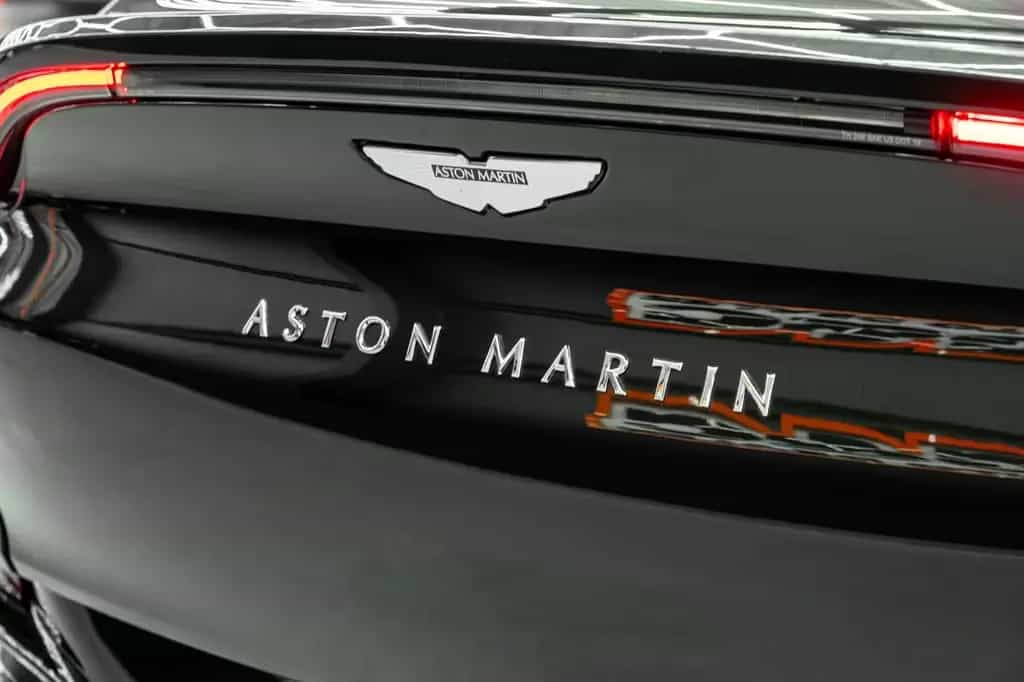 Aston Martin DBX // NETTO EXPORT // ACCIDENT FREE 05/2021-photo-4