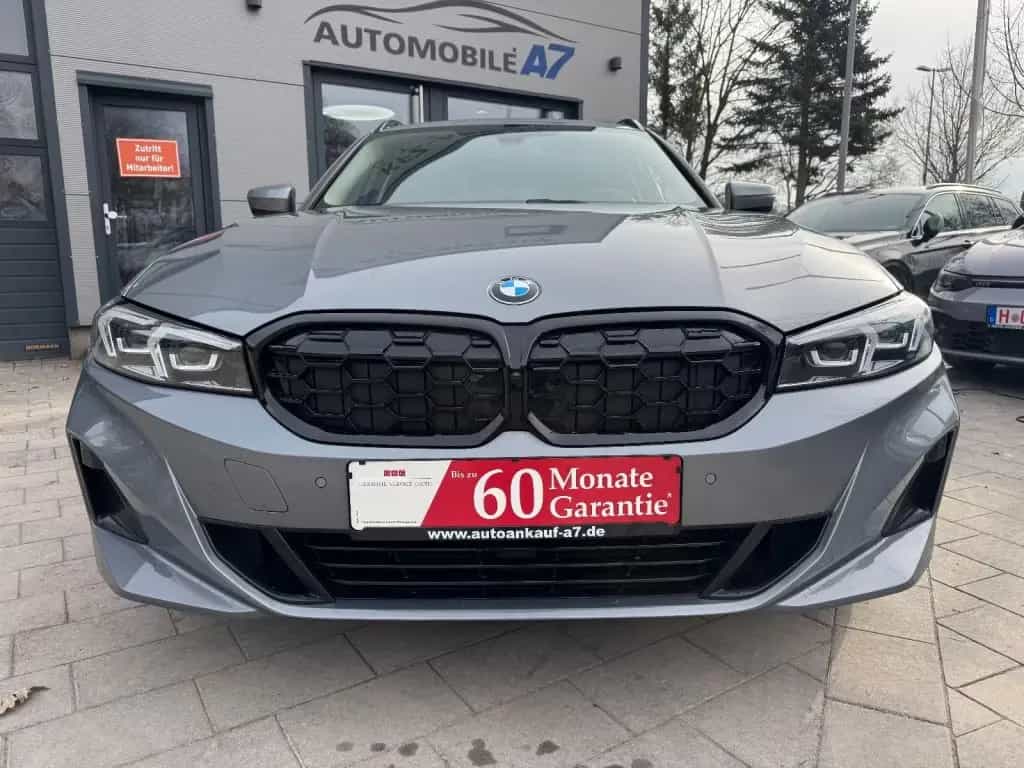 BMW 320 d Touring xDrive Aut. 08/2022-photo-1