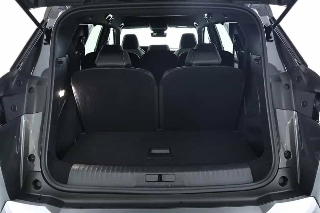 Peugeot 5008 1.2 MH 136 Allure|ACC|NAV|360°|SHZG|LED|7Si 03/2025-photo-5