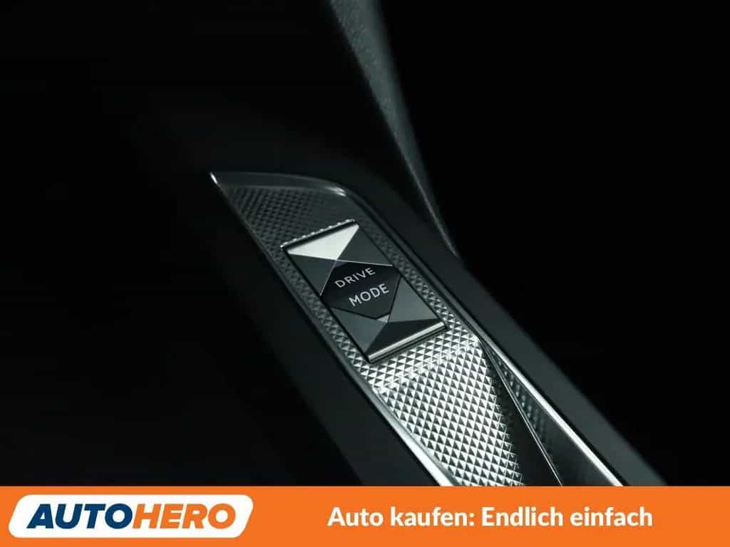 DS Automobiles DS3 Crossback 1.5 Blue-HDi So Chic Aut.*NAVI* 02/2021-photo-32