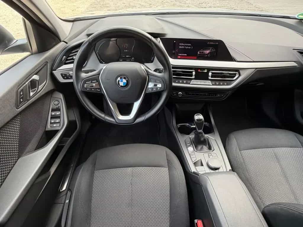 BMW 116 i Advantage°LED°ACTIVE GUARD PLUS°PDC°SITZHE 02/2022-photo-27