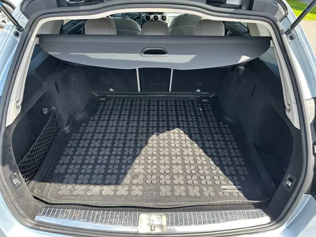 Mercedes-Benz C 250 C T-Modell C 250 CGI T 08/2017-photo-6