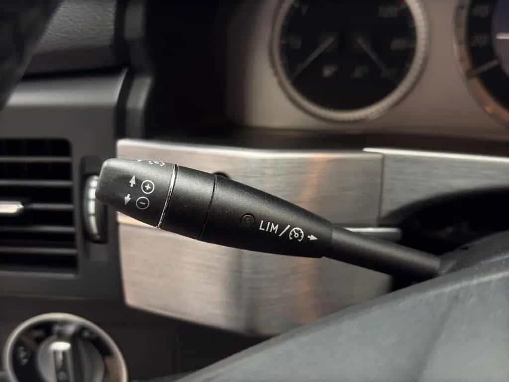 Mercedes-Benz GLK 300 4Matic Kamera|Wenig-Km|Vollleder|Sport 12/2011-photo-30