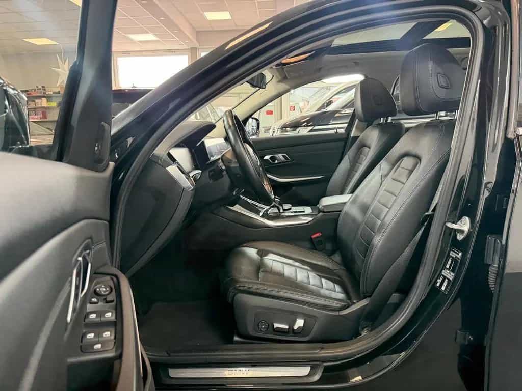 BMW 320 M d Luxury Line/Pano-Dach/LederPDC/ACC/PDC/ 12/2020-photo-13