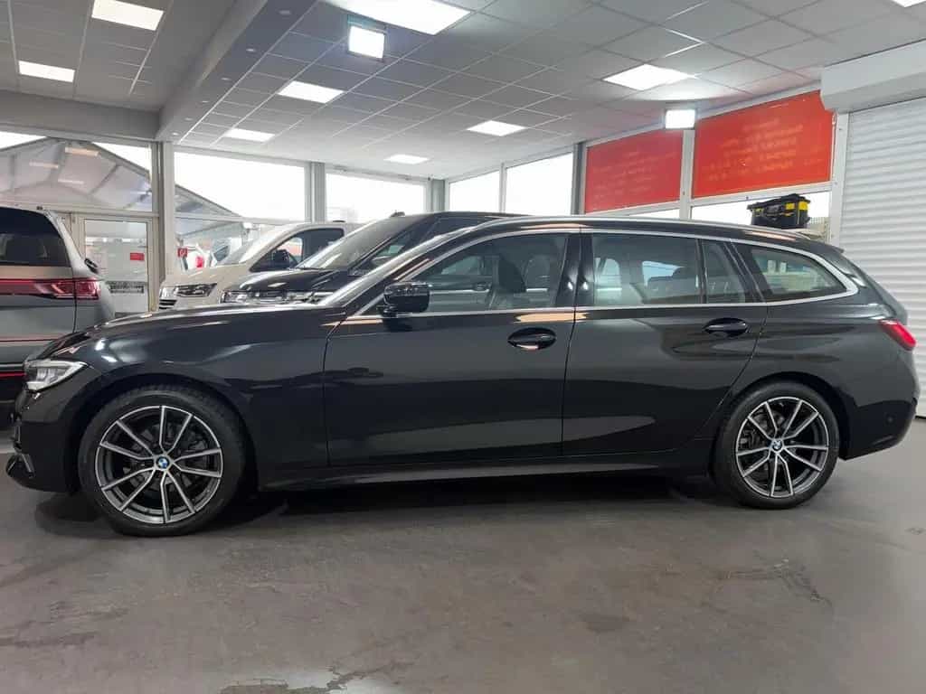 BMW 320 M d Luxury Line/Pano-Dach/LederPDC/ACC/PDC/ 12/2020-photo-4