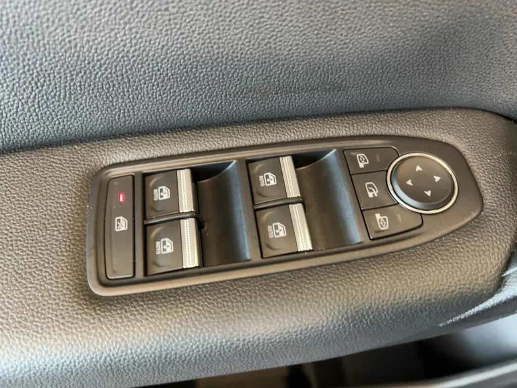 Renault Captur 1.3 TCe 140 Mild-Hybrid Intens CAPTUR 02/2022-photo-17