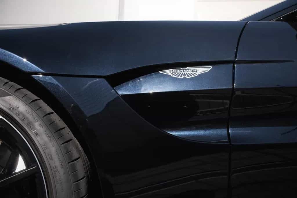Aston Martin V8 Vantage 4.0 V8 - Sitzbelüftung-Service neu 03/2023-photo-21