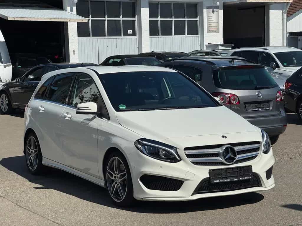 Mercedes-Benz B 250 AUTOMATIK**AMG LINE**GARANTIE*AHK*8-FACH* 05/2017-photo-4