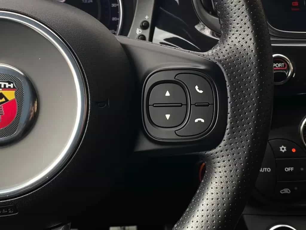Fiat 500 Abarth 595 Klimaautomatik DAB CarPlay PDC 07/2020-photo-13