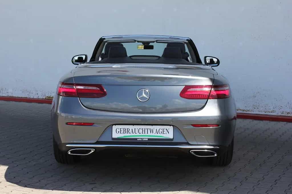 Mercedes-Benz E 200 Cabrio Cap & Scarf letzter Halter s. 2019 05/2018-photo-33