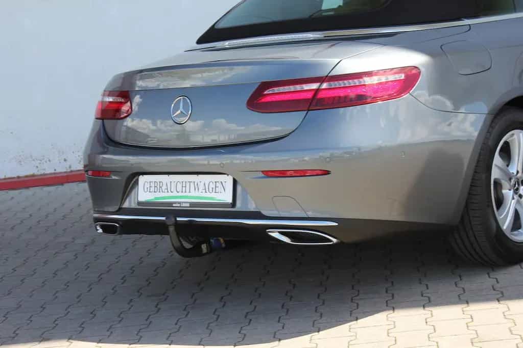 Mercedes-Benz E 200 Cabrio Cap & Scarf letzter Halter s. 2019 05/2018-photo-40