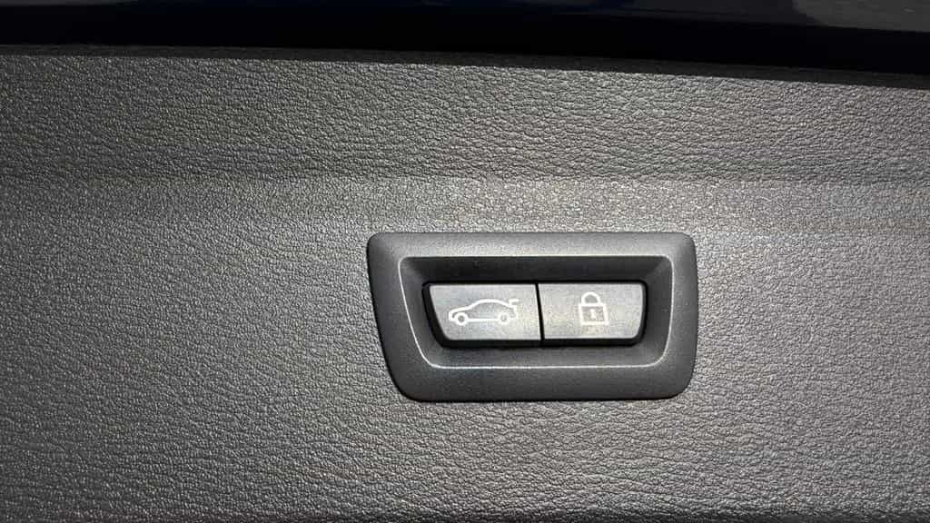 BMW X1 sDrive 18 d /HeadUp/Navi Plus/LED/AHK 11/2019-photo-16