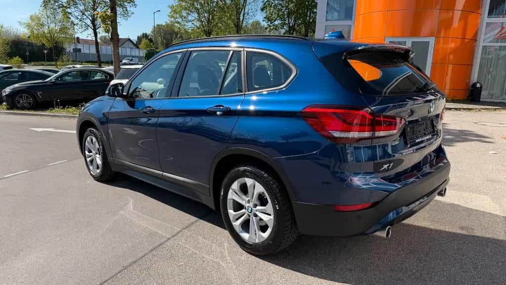 BMW X1 sDrive 18 d /HeadUp/Navi Plus/LED/AHK 11/2019-photo-2