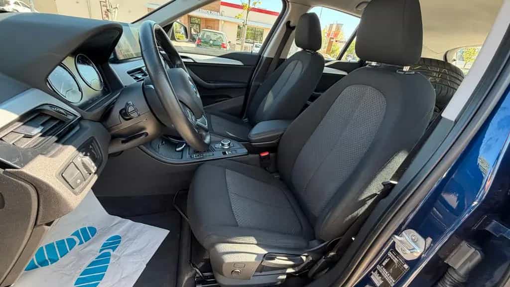 BMW X1 sDrive 18 d /HeadUp/Navi Plus/LED/AHK 11/2019-photo-9