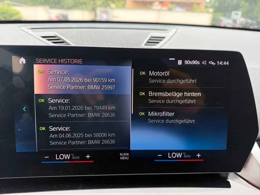 BMW X1 18 i sDrive-Kamera-Automatik-Navi-1.Hand 02/2023-photo-11