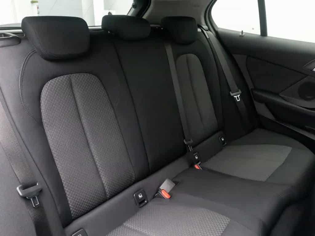 BMW 118 i GeschwindigReg DAB AHK DriveAs LED CockpitP 04/2023-photo-26