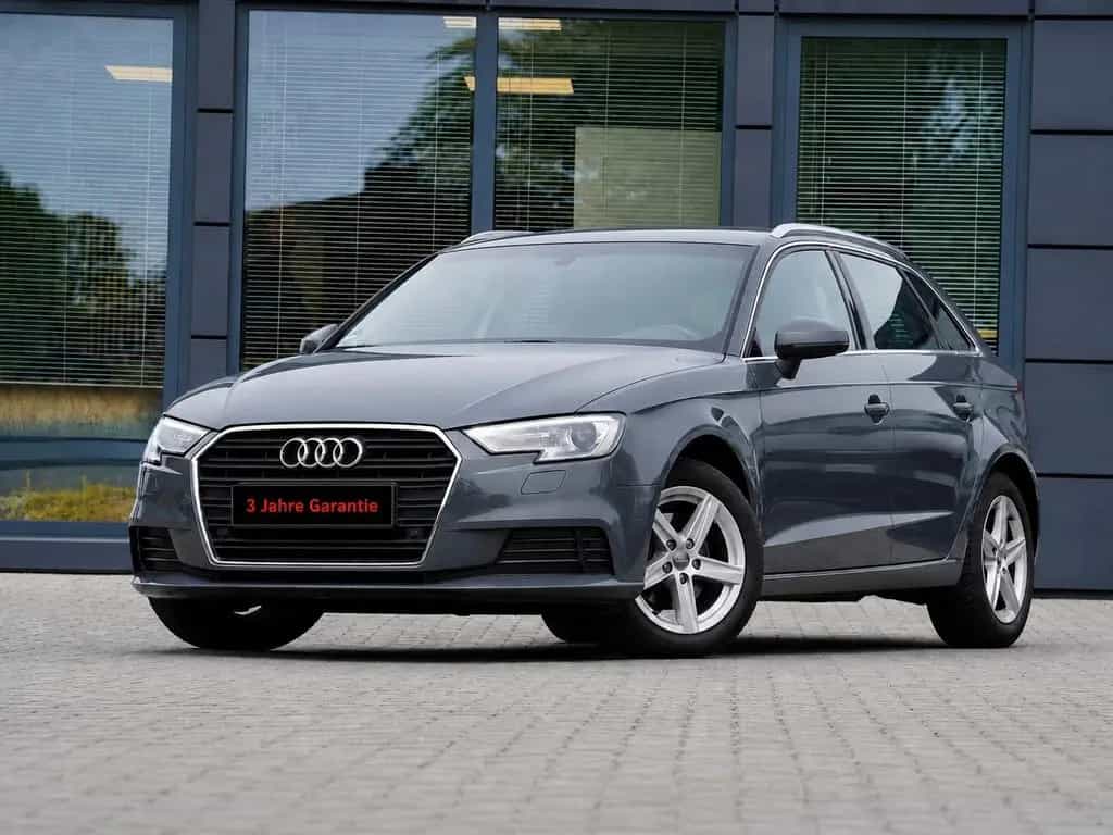 Audi A3 Sportback MIT 3 JAHREN GARANTIE !!! 01/2018-photo-2