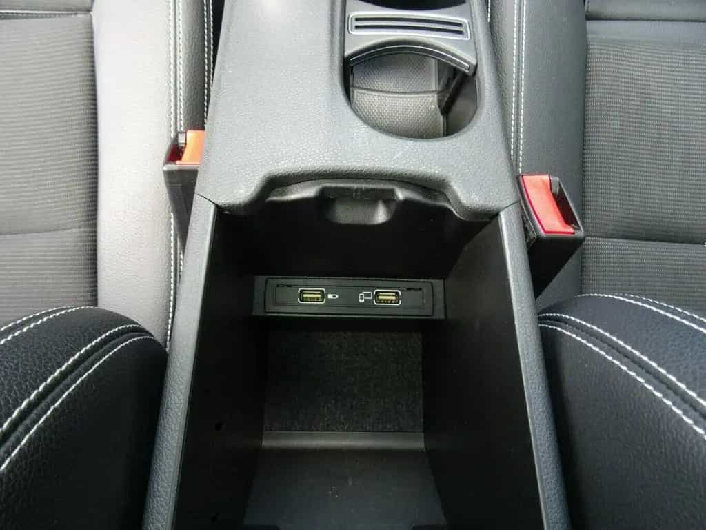 Mercedes-Benz CLA 200 Urban Pro 7G-Tronic,AHK,Leder,Panorama 07/2016-photo-22