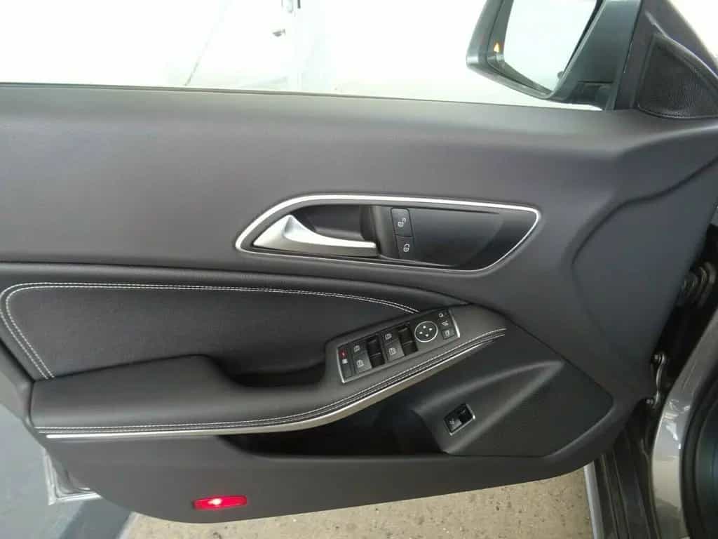 Mercedes-Benz CLA 200 Urban Pro 7G-Tronic,AHK,Leder,Panorama 07/2016-photo-23