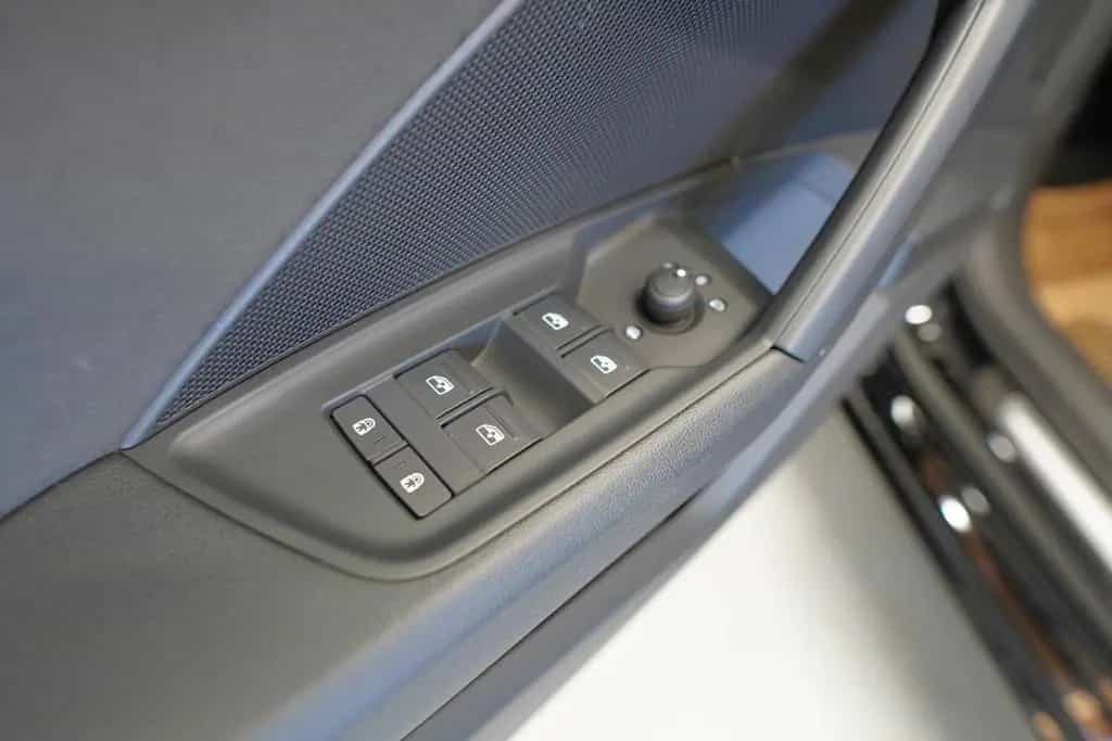 Audi A3 SB 30 TFSI "SITZH*CARPLAY*TEMP*VIRTUAL" 05/2022-photo-13
